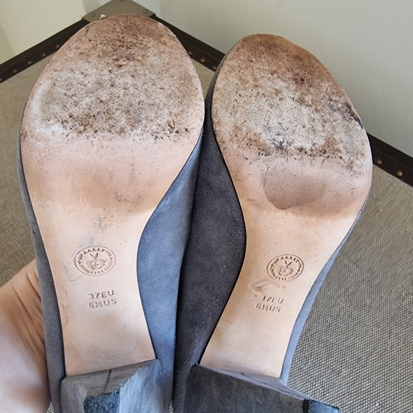 Authentic Bally Women's Peep Toe Pump Shoes Sz 6.5 US (37EU) Suede Leather Grey - Picture 8 of 10
